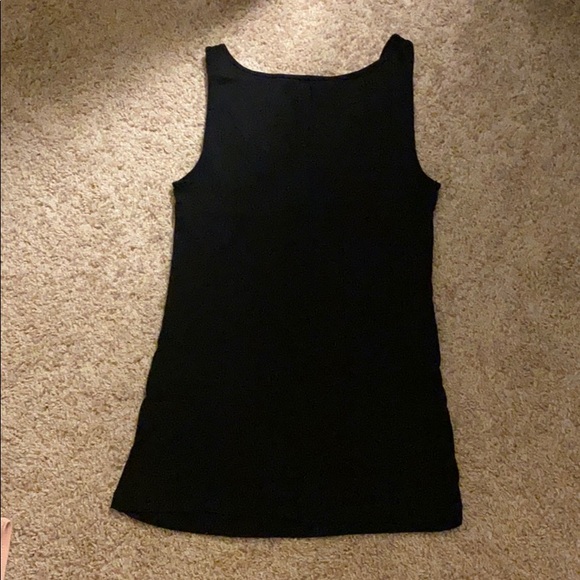 ❗️❗️3 TAGLESS ANN TAYLOR LOFT TANKS ❗️❗️ - Picture 4 of 12